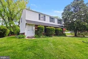 351 Golf View Rd, Lafayette Hill, PA 19444 - Photo 1