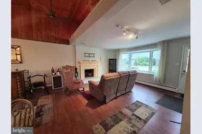 705 W Valley Forge Road, King of Prussia, PA 19406 - Photo 4