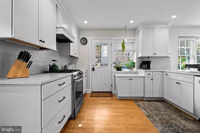 18 W Amherst Road, Bala Cynwyd, PA 19004 - Photo 22