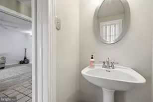 186 Windmill Rd, Willow Grove, PA 19090 - Photo 6