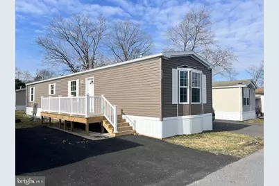 409 Oak Drive, Green Lane, PA 18054 - Photo 1
