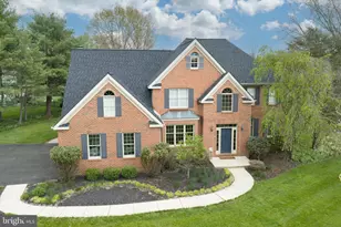 822 Hidden Forest Dr, Collegeville, PA 19426 - Photo 1