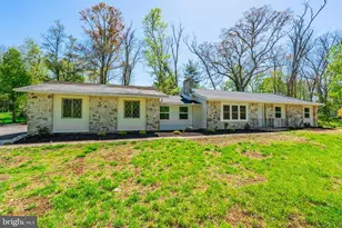 90 Morris Rd, Ambler, PA 19002 - Photo 2