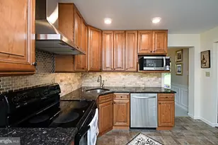 116 Rosewood Dr, Lansdale, PA 19446 - Photo 8