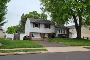 303 Willard Rd, Hatboro, PA 19040 - Photo 2