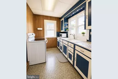 124 W 4th Street, East Greenville, PA 18041 - Photo 6