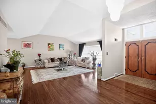 1005 Quill Ln, Oreland, PA 19075 - Photo 6