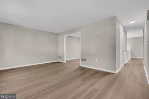 108 Windsor Cir, North Wales, PA 19454 - Photo 4