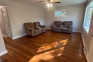 1809 Lukens Ave, Willow Grove, PA 19090 - Photo 4