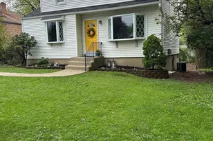 1809 Lukens Ave, Willow Grove, PA 19090 - Photo 2
