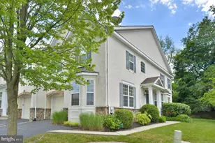 200 Rolling Hill Dr, Plymouth Meeting, PA 19462 - Photo 2