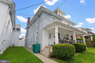 421 Derstine Ave, Lansdale, PA 19446 - Photo 2