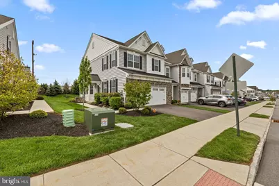 105 Woodwinds Drive, Collegeville, PA 19426 - Photo 2