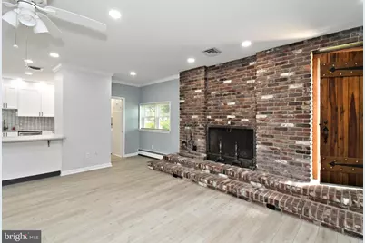 137 S 3rd Street #UNIT B, Telford, PA 18969 - Photo 10