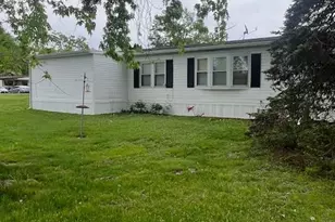 527 Ramblewood Ln, North Wales, PA 19454 - Photo 4