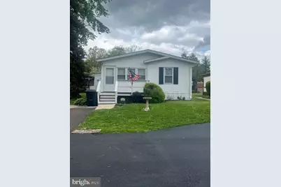 527 Ramblewood Lane, North Wales, PA 19454 - Photo 1