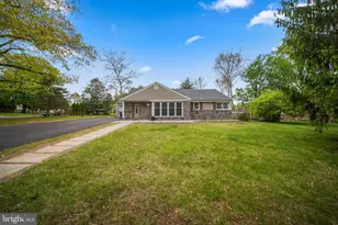 3119 Manor Rd, Huntingdon Valley, PA 19006 - Photo 1
