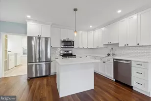 332 Spring Mill Ave, Conshohocken, PA 19428 - Photo 10