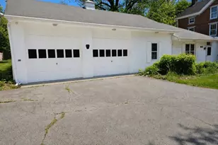 900 Homestead Ln, Ambler, PA 19002 - Photo 2