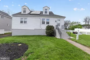 1638 Franklin Ave, Willow Grove, PA 19090 - Photo 2