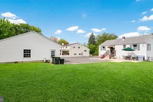 223 Fitzwatertown Rd, Willow Grove, PA 19090 - Photo 24