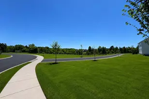 3077 Martha Wy, Pennsburg, PA 18073 - Photo 8