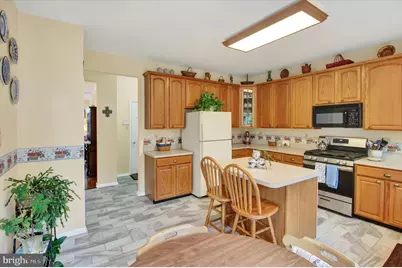 107 Castle Drive, North Wales, PA 19454 - Photo 6