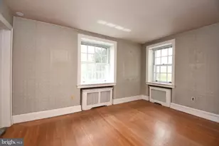 105 E Logan St, Norristown, PA 19401 - Photo 30