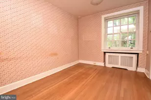 105 E Logan St, Norristown, PA 19401 - Photo 34