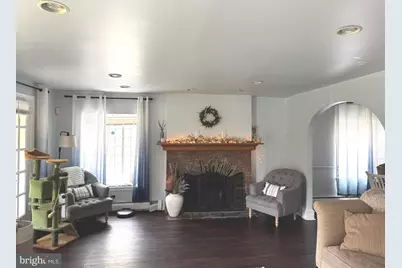 222 Rock Glen Road, Wynnewood, PA 19096 - Photo 2