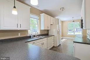 3166 Arbour Green Ct, Hatfield, PA 19440 - Photo 8