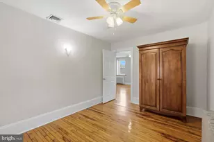 272 E North Ln, Conshohocken, PA 19428 - Photo 14