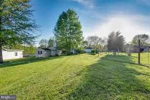 591 Dotts St, Pennsburg, PA 18073 - Photo 40