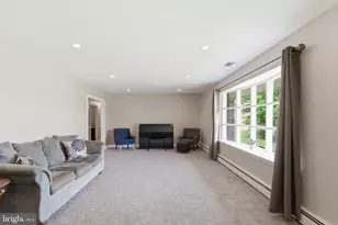 642 Knoll Dr, Lansdale, PA 19446 - Photo 8
