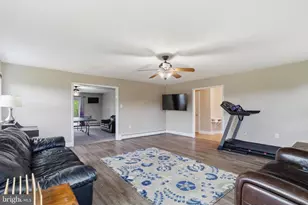 642 Knoll Dr, Lansdale, PA 19446 - Photo 20
