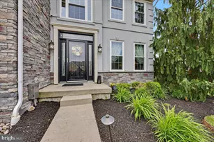 144 Fox Run Dr, Collegeville, PA 19426 - Photo 6