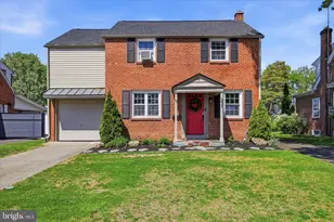 235 W King St, Pottstown, PA 19464 - Photo 2