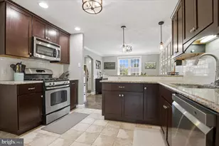 235 W King St, Pottstown, PA 19464 - Photo 10