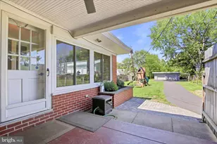235 W King St, Pottstown, PA 19464 - Photo 26