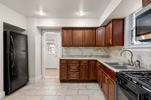 640 Astor St, Norristown, PA 19401 - Photo 12