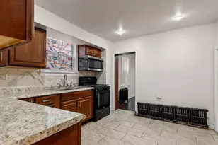 640 Astor St, Norristown, PA 19401 - Photo 10