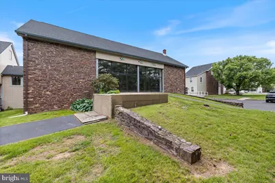 80 Gravel Pike #B, Red Hill, PA 18076 - Photo 4