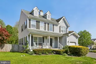 421 Dartmoor Rd, Schwenksville, PA 19473 - Photo 2