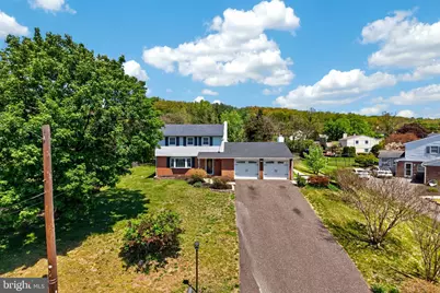 723 Wendy Drive, Pottstown, PA 19464 - Photo 8