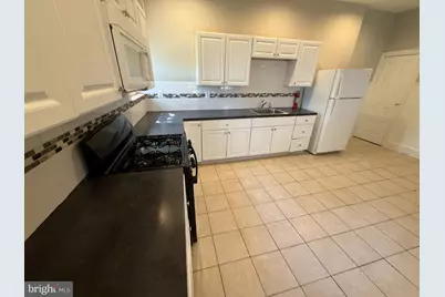 310 N Charlotte Street, Pottstown, PA 19464 - Photo 12