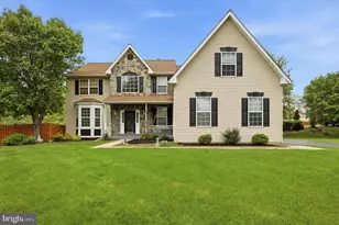 2719 Supplee Cir, Hatfield, PA 19440 - Photo 1