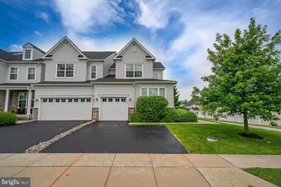 453 Barclays Way, Phoenixville, PA 19460 - Photo 2
