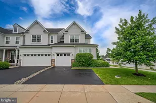 453 Barclays Wy, Phoenixville, PA 19460 - Photo 2