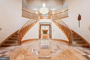 343 Wyndmoor Ln, Huntingdon Valley, PA 19006 - Photo 4
