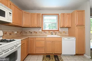 609 Mansfield Rd, Willow Grove, PA 19090 - Photo 18